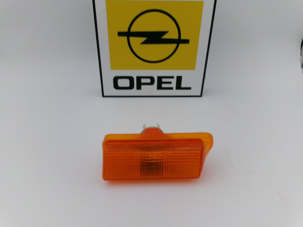 Manta B Blinker rechts 90102318