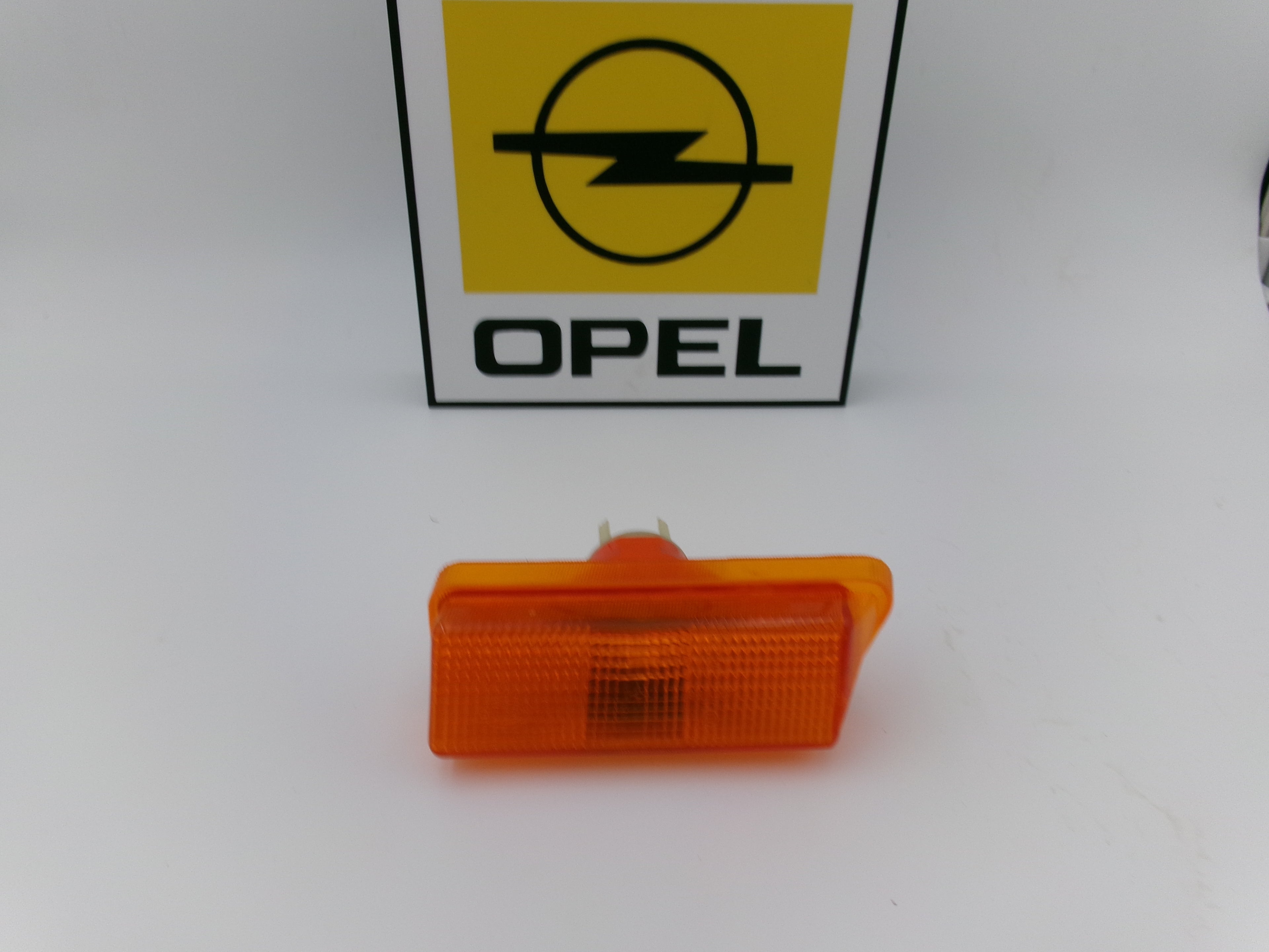 Manta B Blinker rechts 90102318