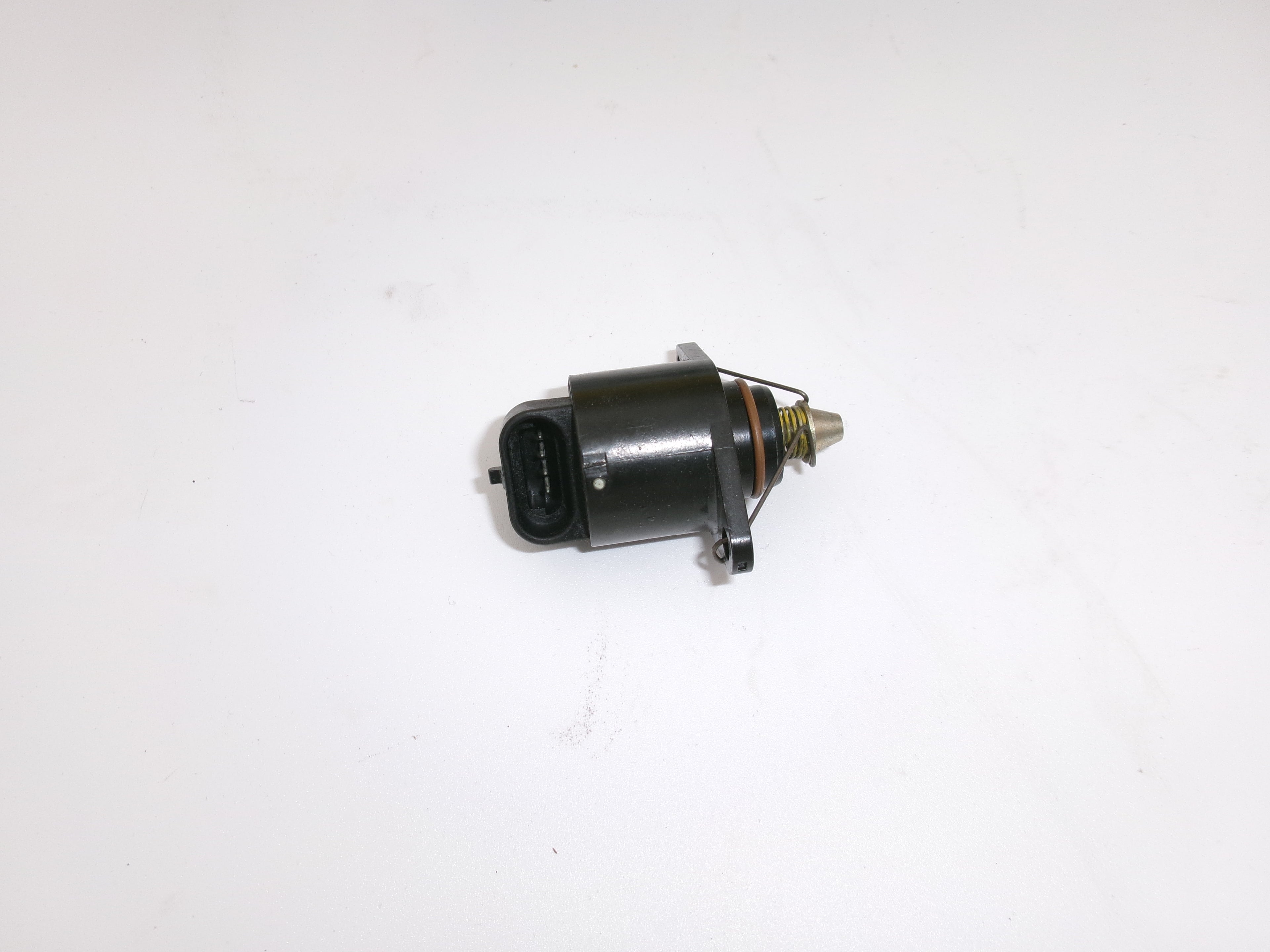 Leerlaufregler 17 112 027 elektrisch, mit Dichtring Opel Kadett E Corsa A Astra F