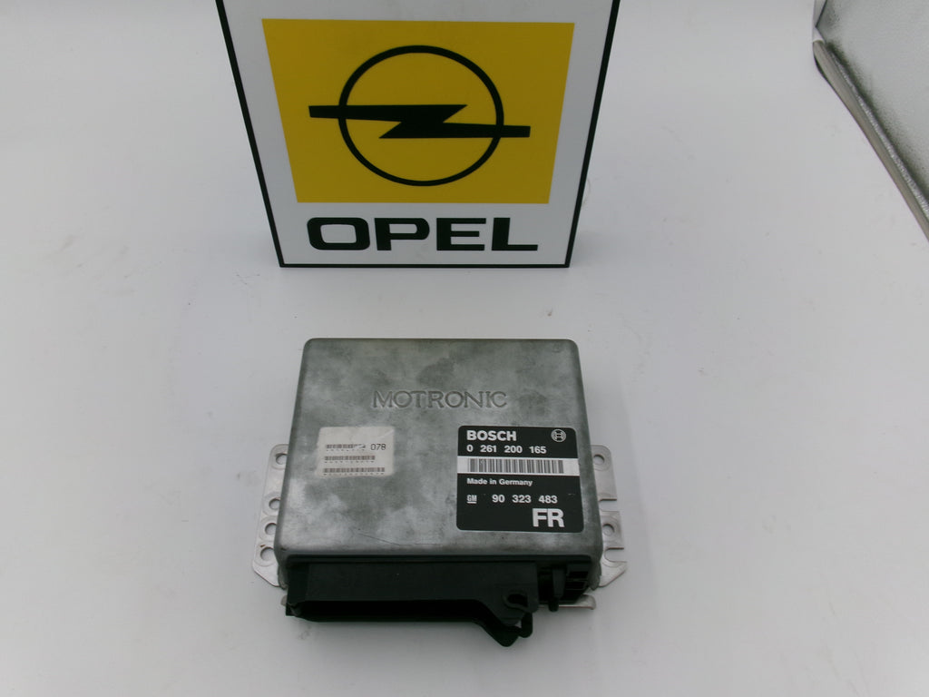 Motorsteuergerät Opel Omega A 2,4 C24NE GM 90323483 Original 0261200165