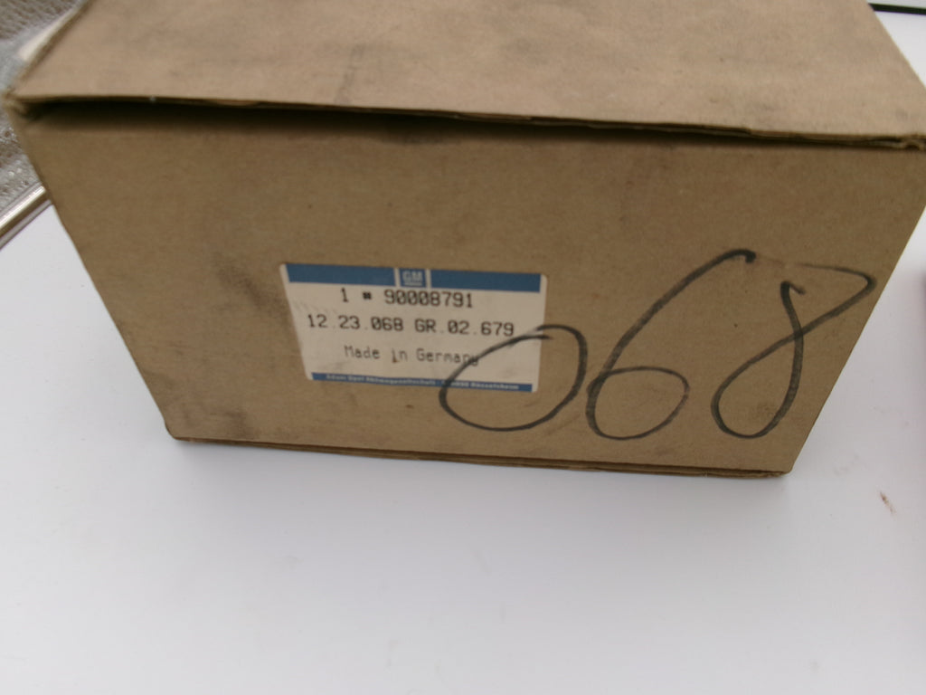Rückleuchte links Opel Ascona C GM 90008791