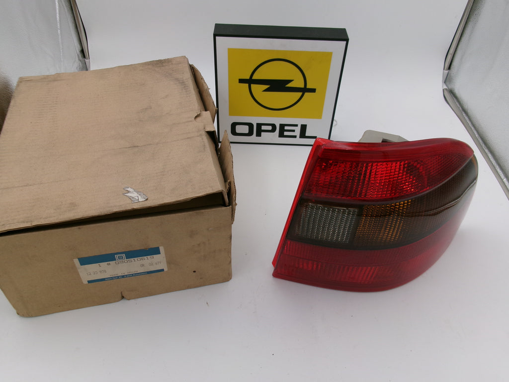 Rückleuchte rechts 090510619 Original OPEL ASTRA F CABRIOLET (53 B) 1.8I 16V