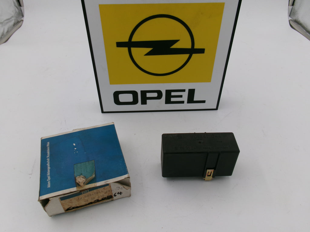 Glühkerze Opel Omega A 2,3 Diesel Relais GM 90247644 90376399