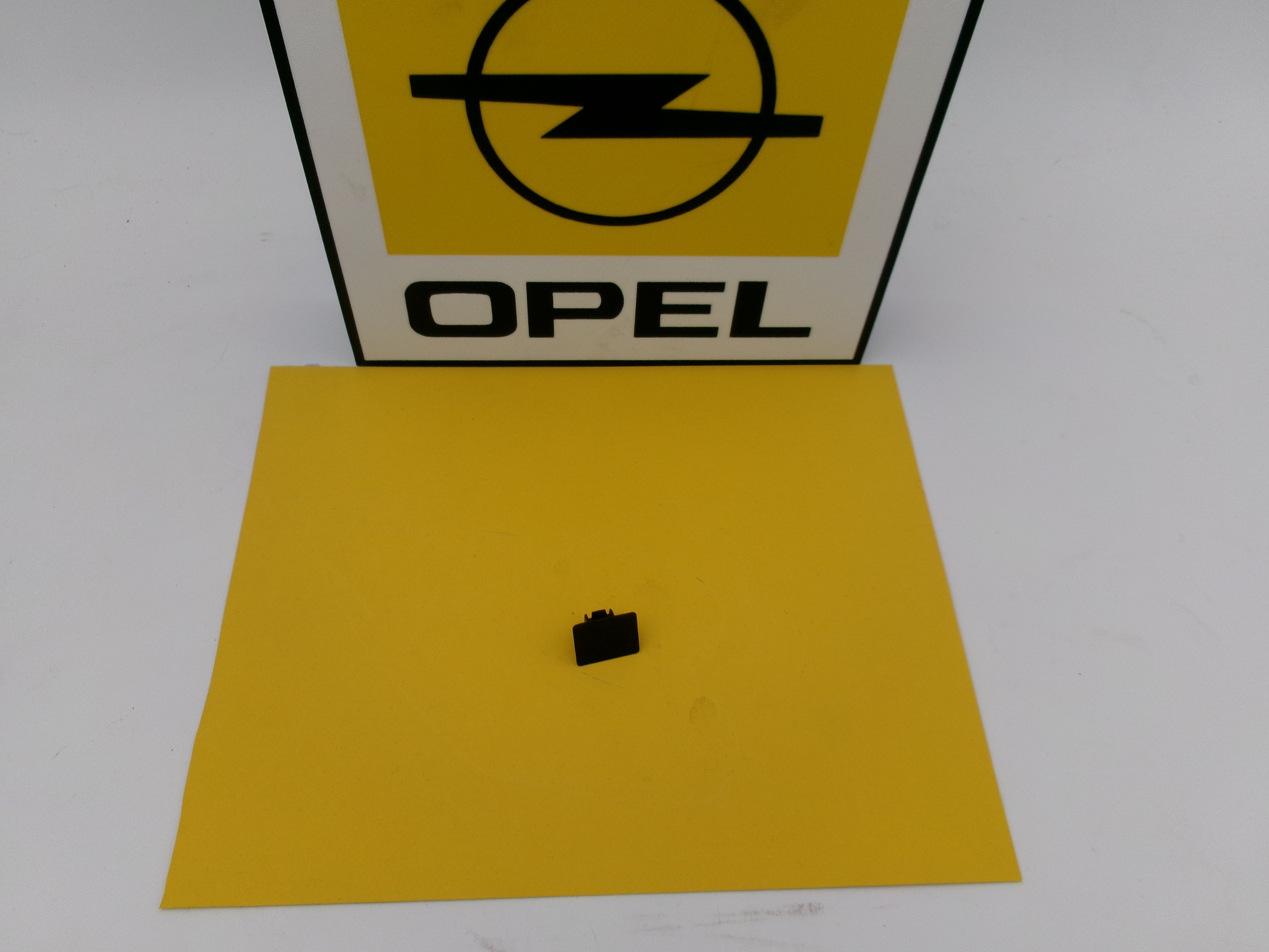 Omega A Bj. 87-93 Clip hintere Dachreling Verkleidung Original GM 90287002 / 2354908