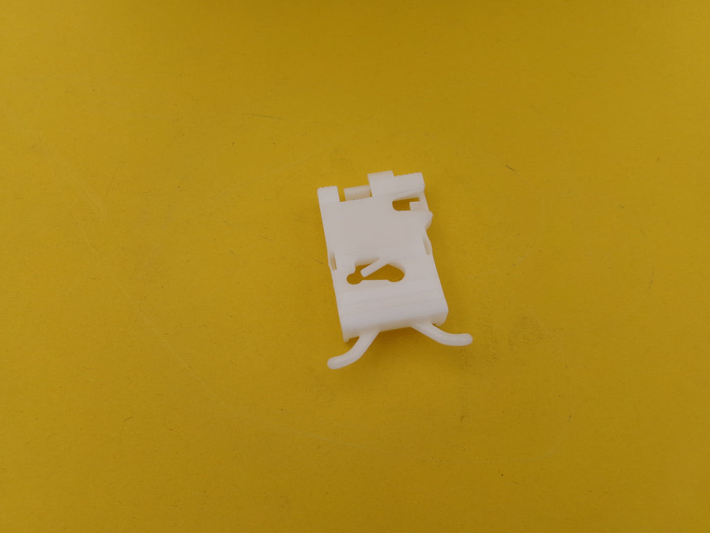 Opel Monza Senator Ascona Clip Halter Zierleiste Original GM 90051794