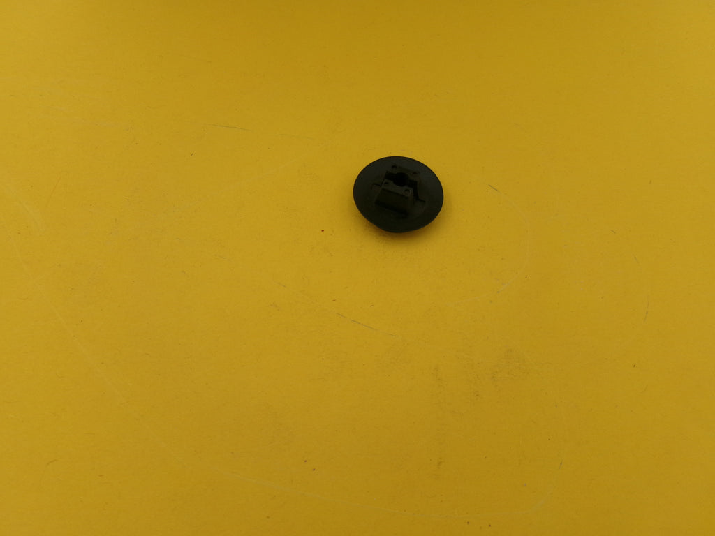 Original GM Opel Clips Kennzeichenhalterung Neu 90053803
