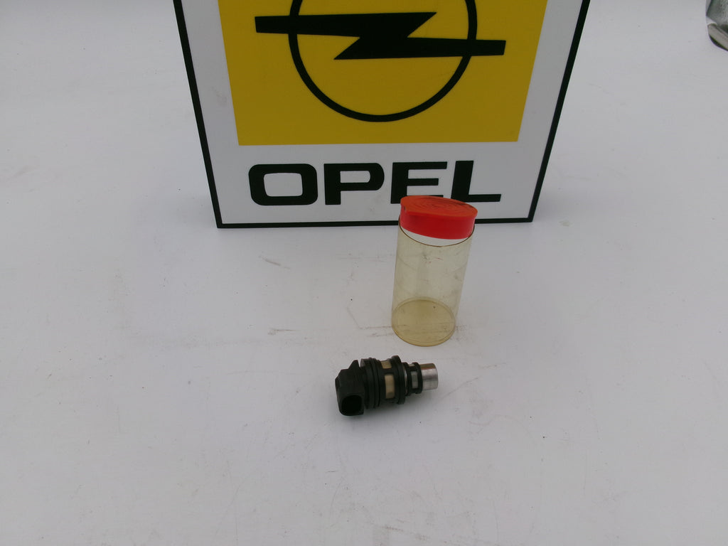 Einspritzventil Kadett E GM 17111446 /Opel 817410
