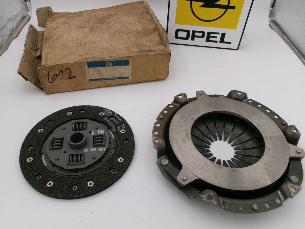 Kupplungsdruckplatte Kupplungsscheibe 9027182790271827 Opel Omega A Rekord E Manta B 1.8