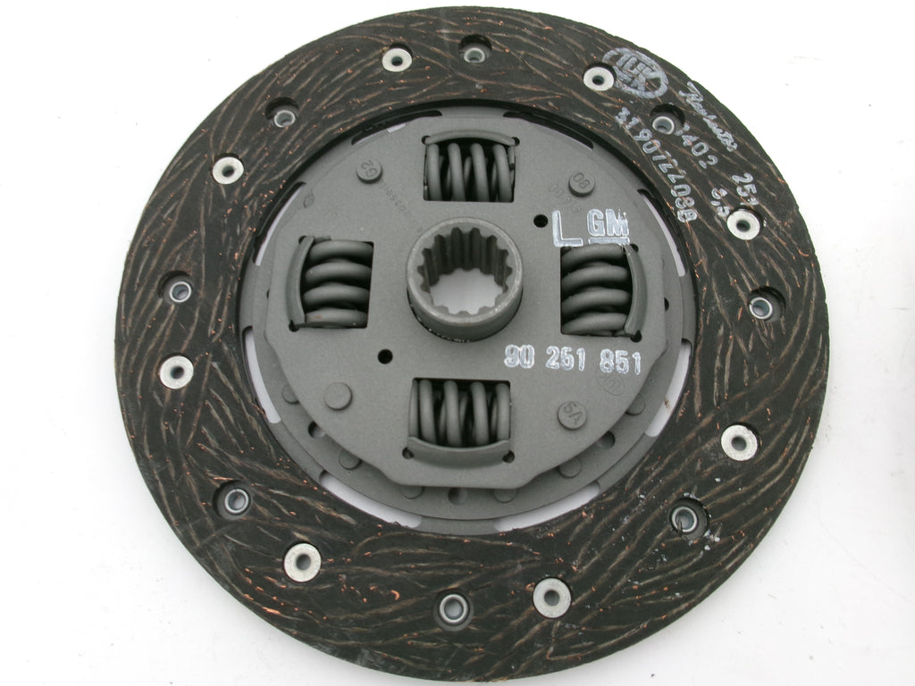 Kupplungssatz 1606612 90271827 Opel Omega A Rekord E Manta B 1.8