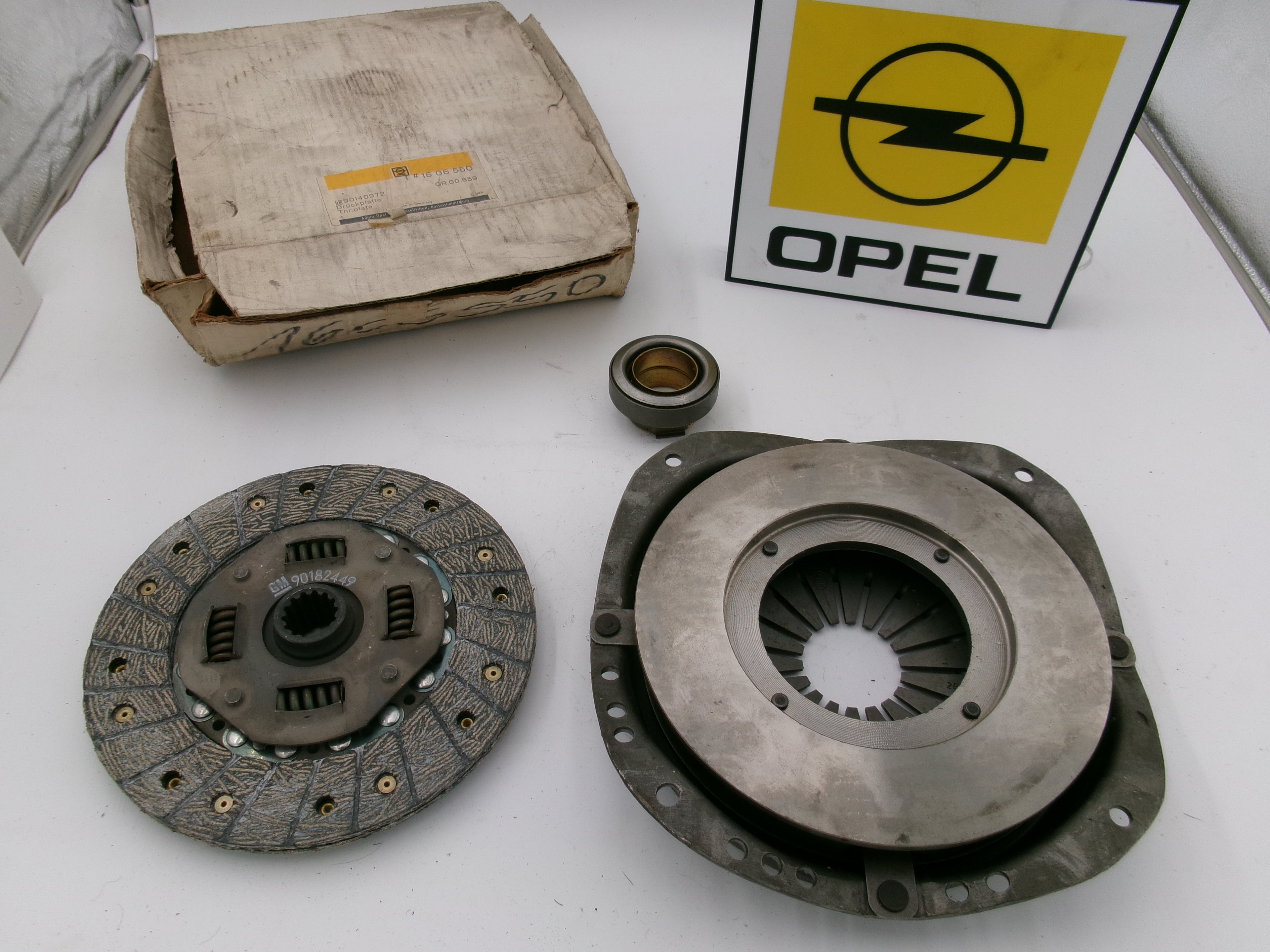 Kupplungssatz 90140972 1606550 Kadett B C Manta A Acona A GT Olympia