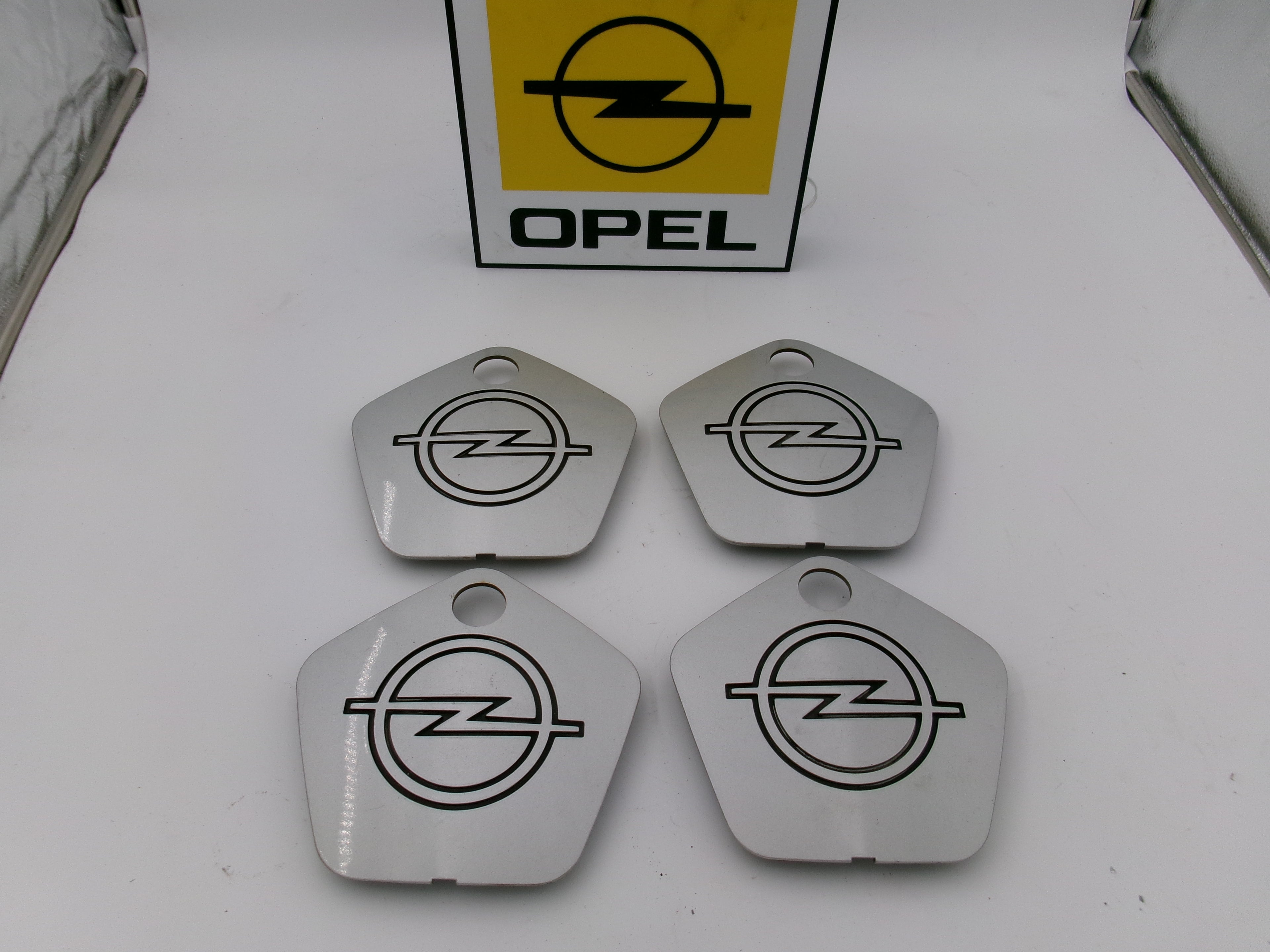 OPEL Radkappe Nabenkappe GM 90149486 Monza Senator-A 14 Zoll