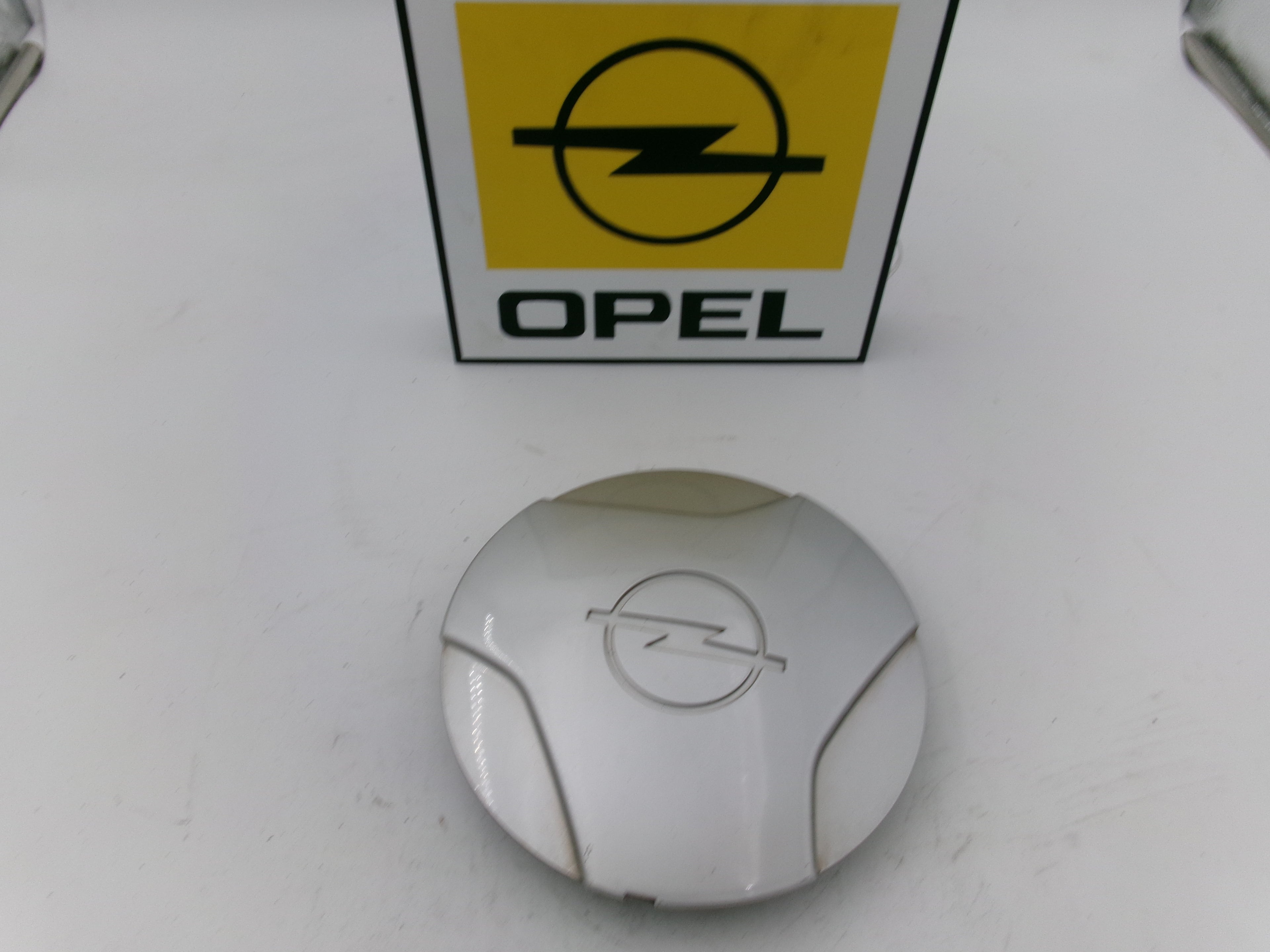 Felgendeckel Opel Corsa B Astra F   90425796