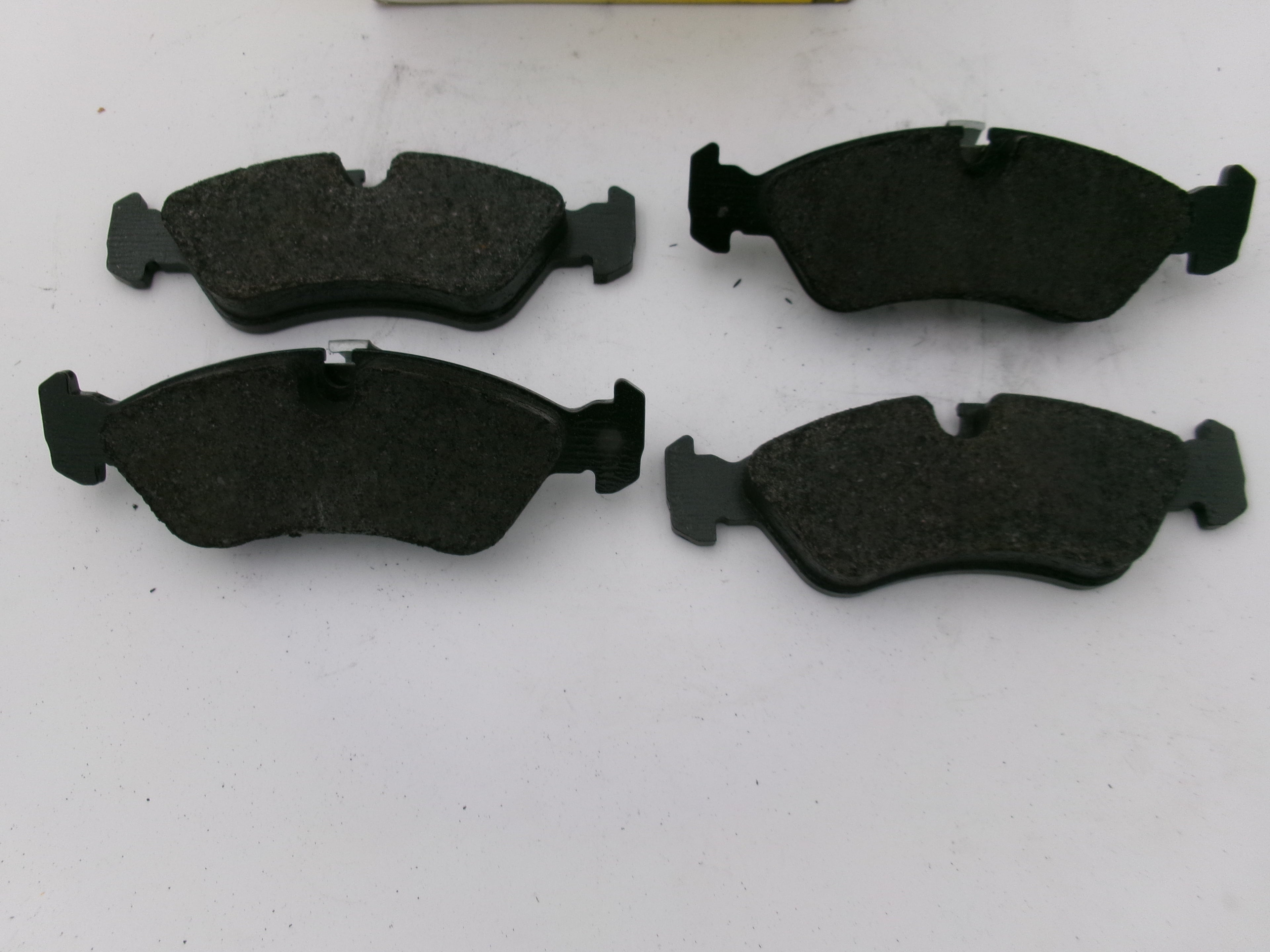 Bremsbelagsatz TEXTAR 2186201 Astra F Vectra A B