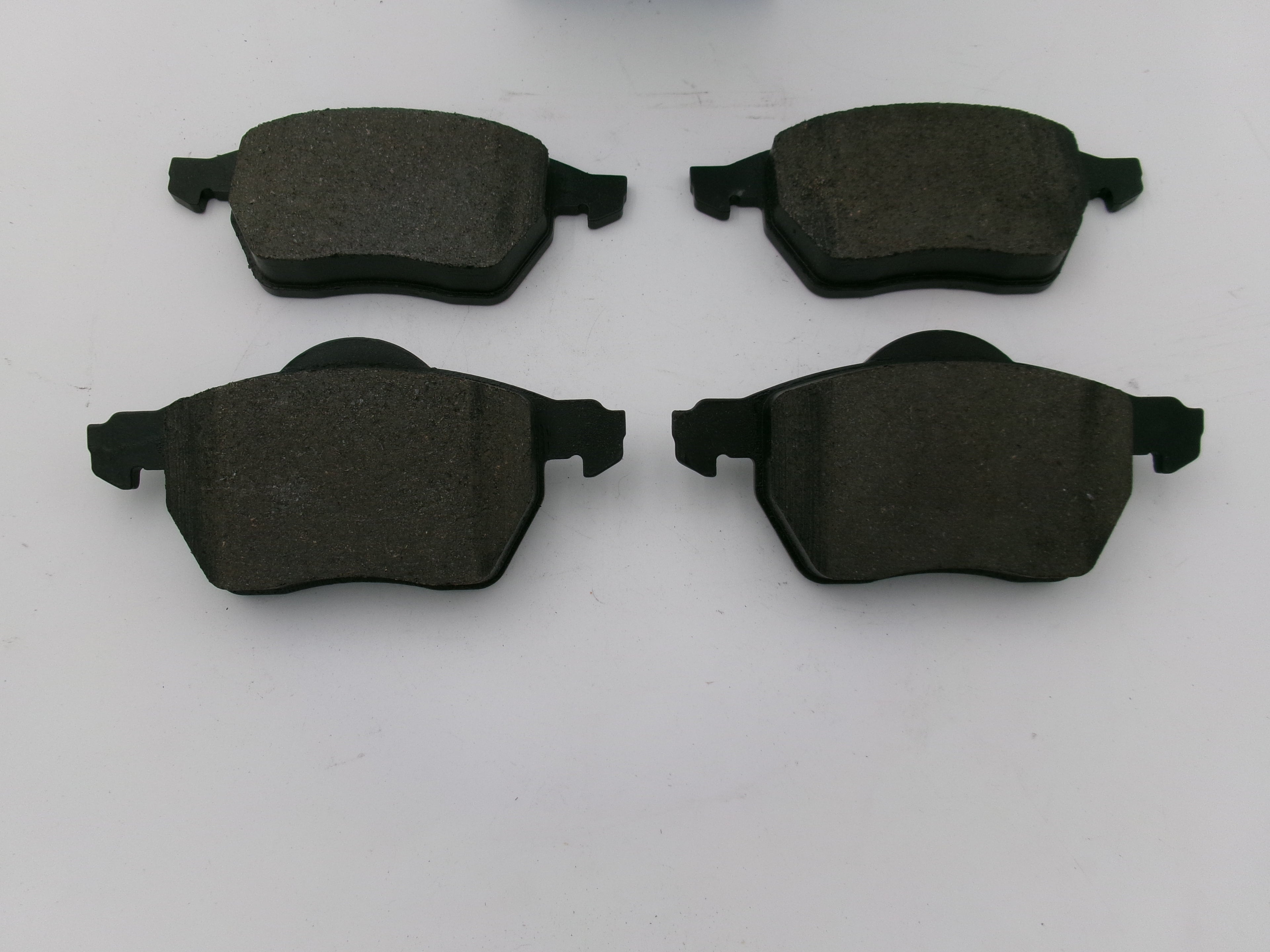 Bremsbeläge vorne JURID 573052J Volvo V70 C70 S70 XC70