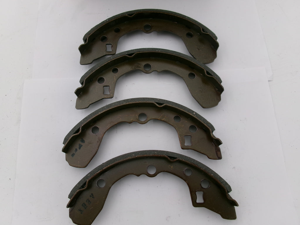 Bremsbackensatz Nipparts MAZDA 323 J3503027