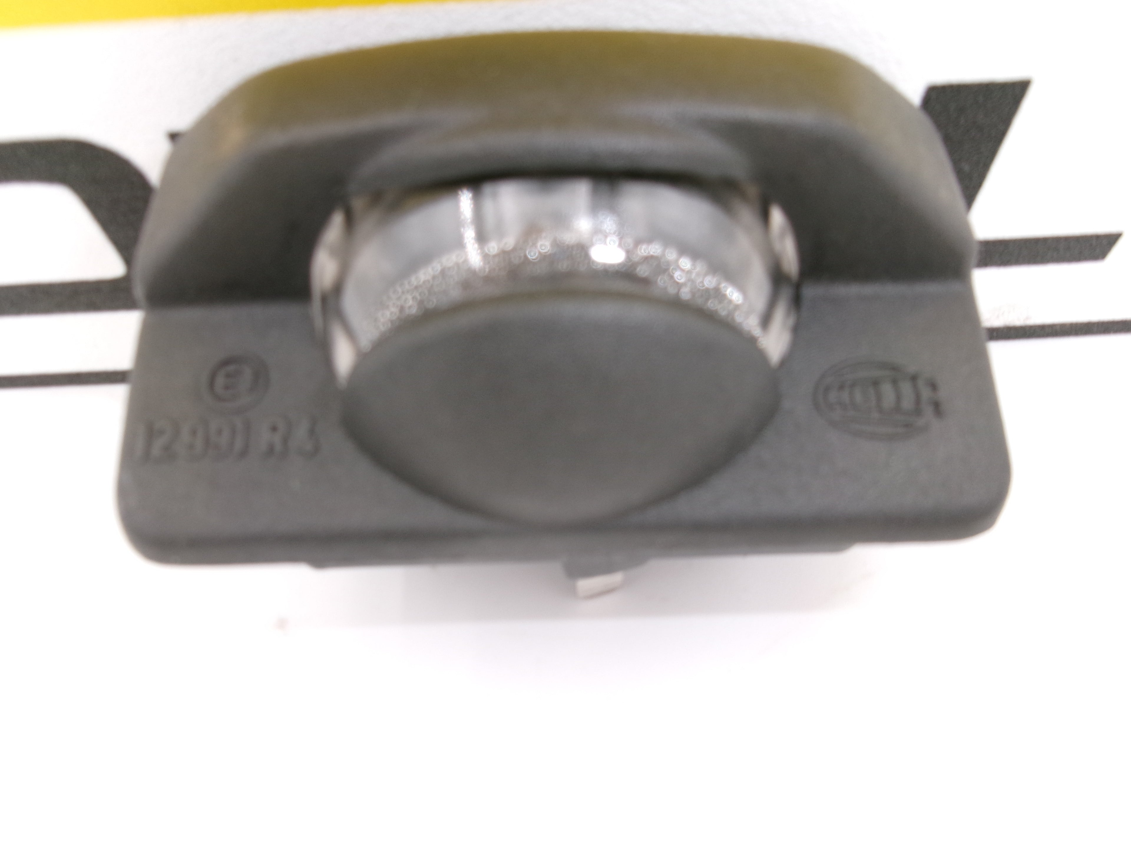Kennzeichenleuchte OPEL Manta B Kadett C Ascona C 9289676 12991R4