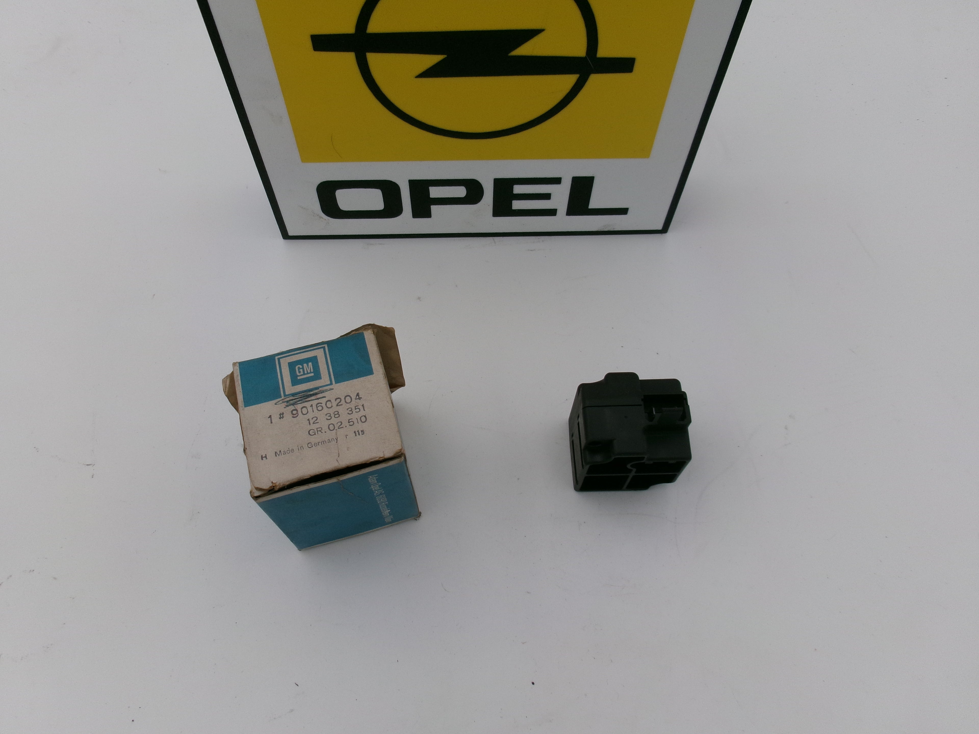 Sensor Unfall Zentralverriegelung Rekord E 90160204