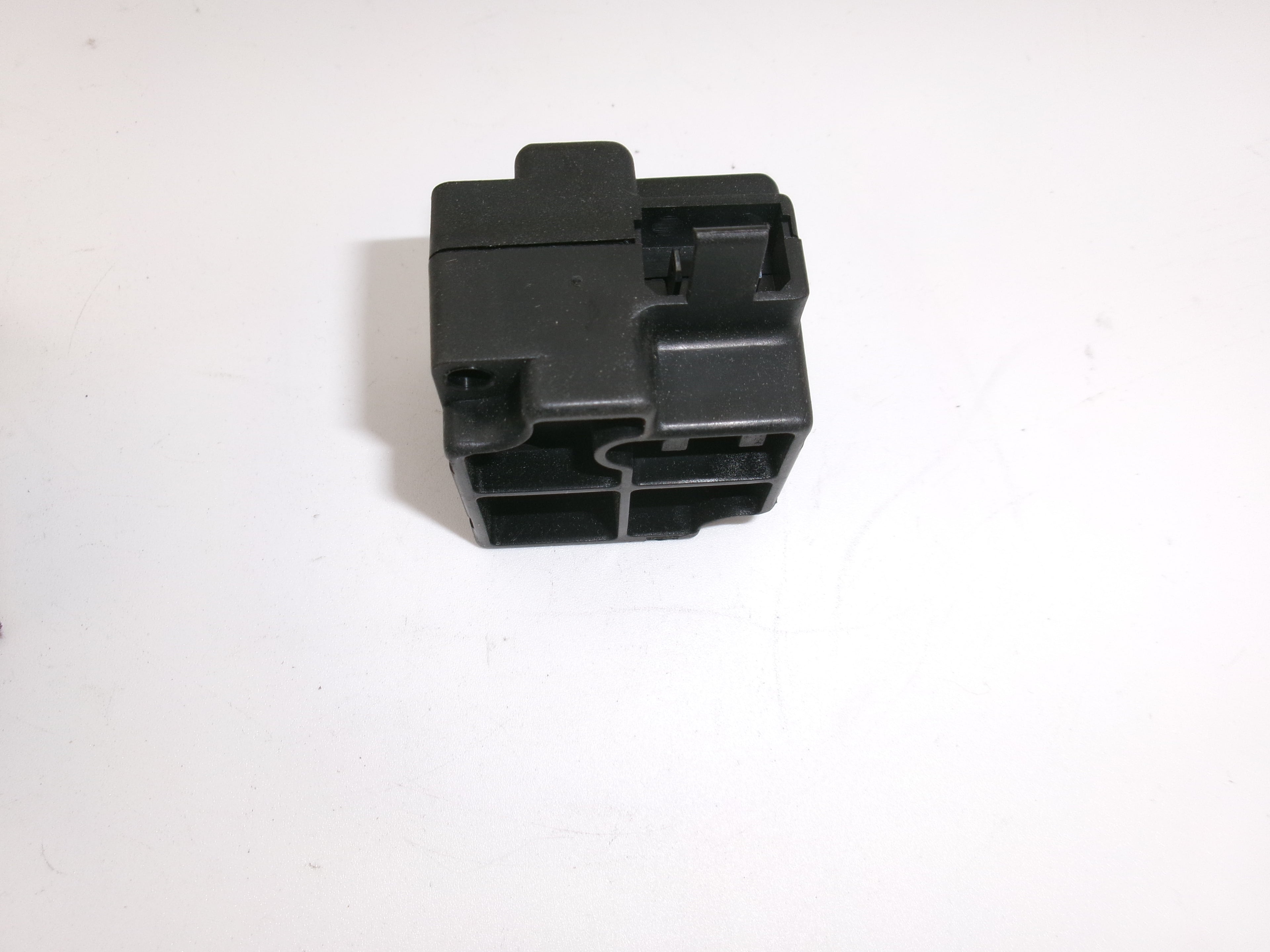 Sensor Unfall Zentralverriegelung Rekord E 90160204