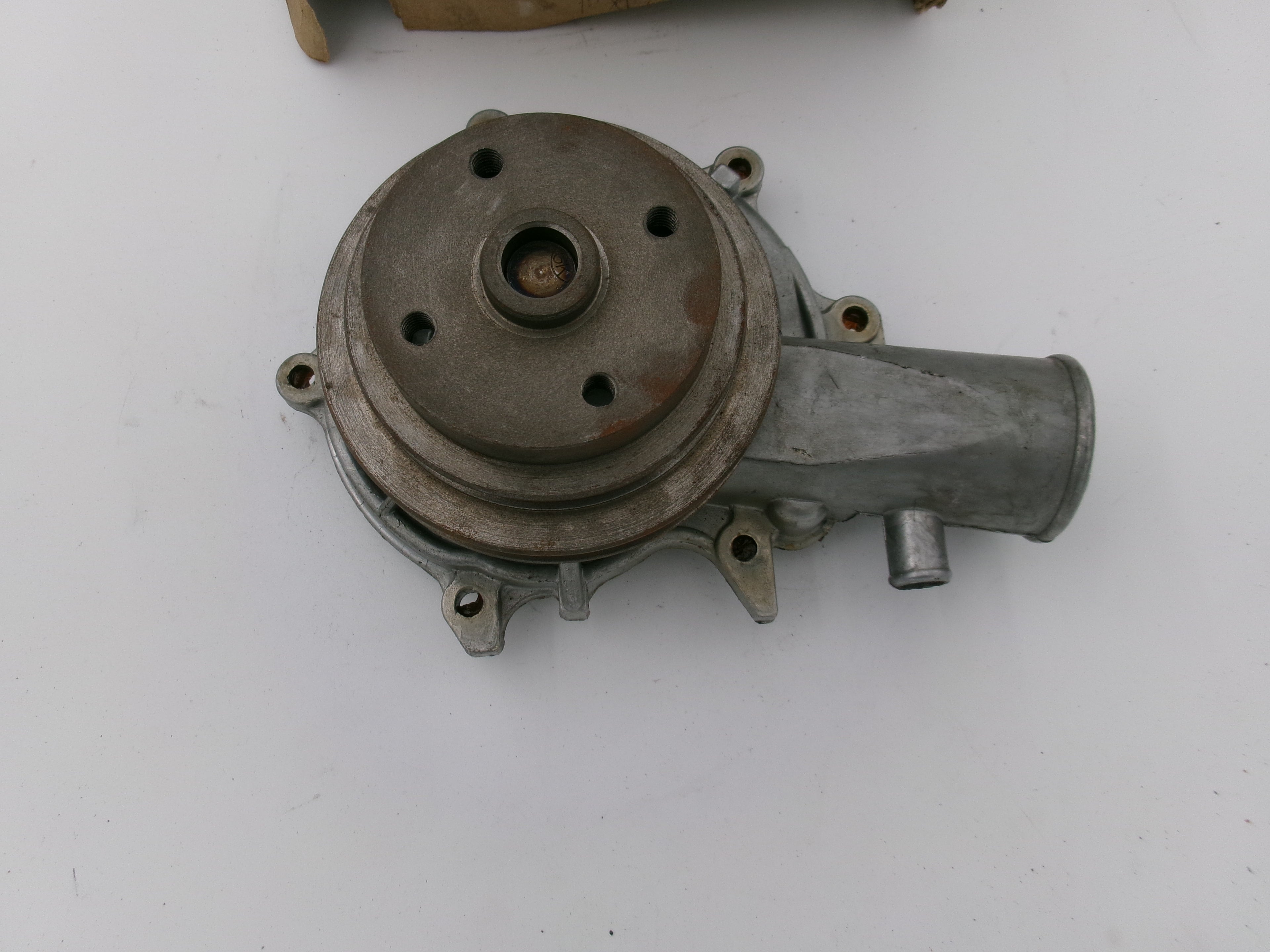 Wasserpumpe Opel Rekord D E Diesel 1334045
