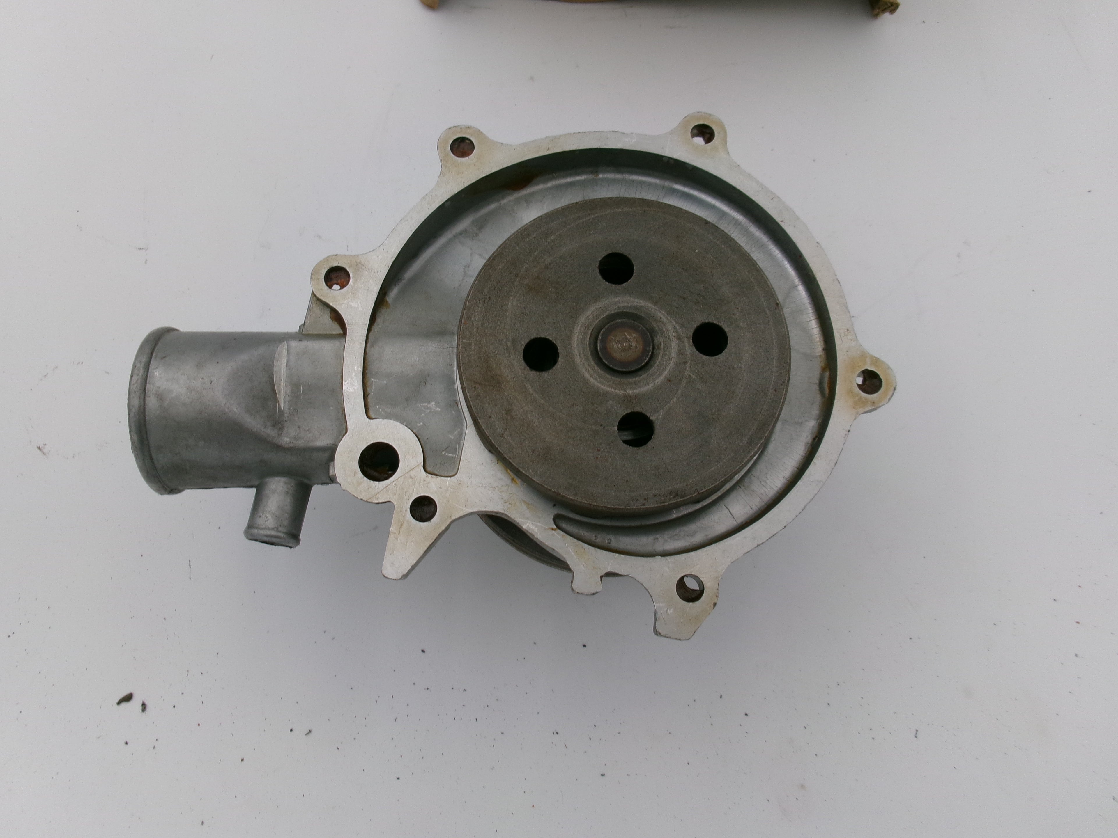 Wasserpumpe Opel Rekord D E Diesel 1334045