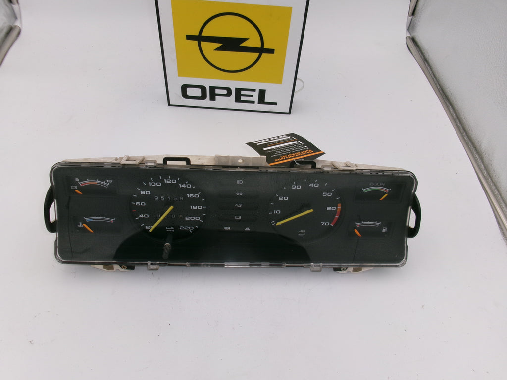 Kombiinstrument ,Tacho  Rekord E1,Commodore C, Senator A1 90060632