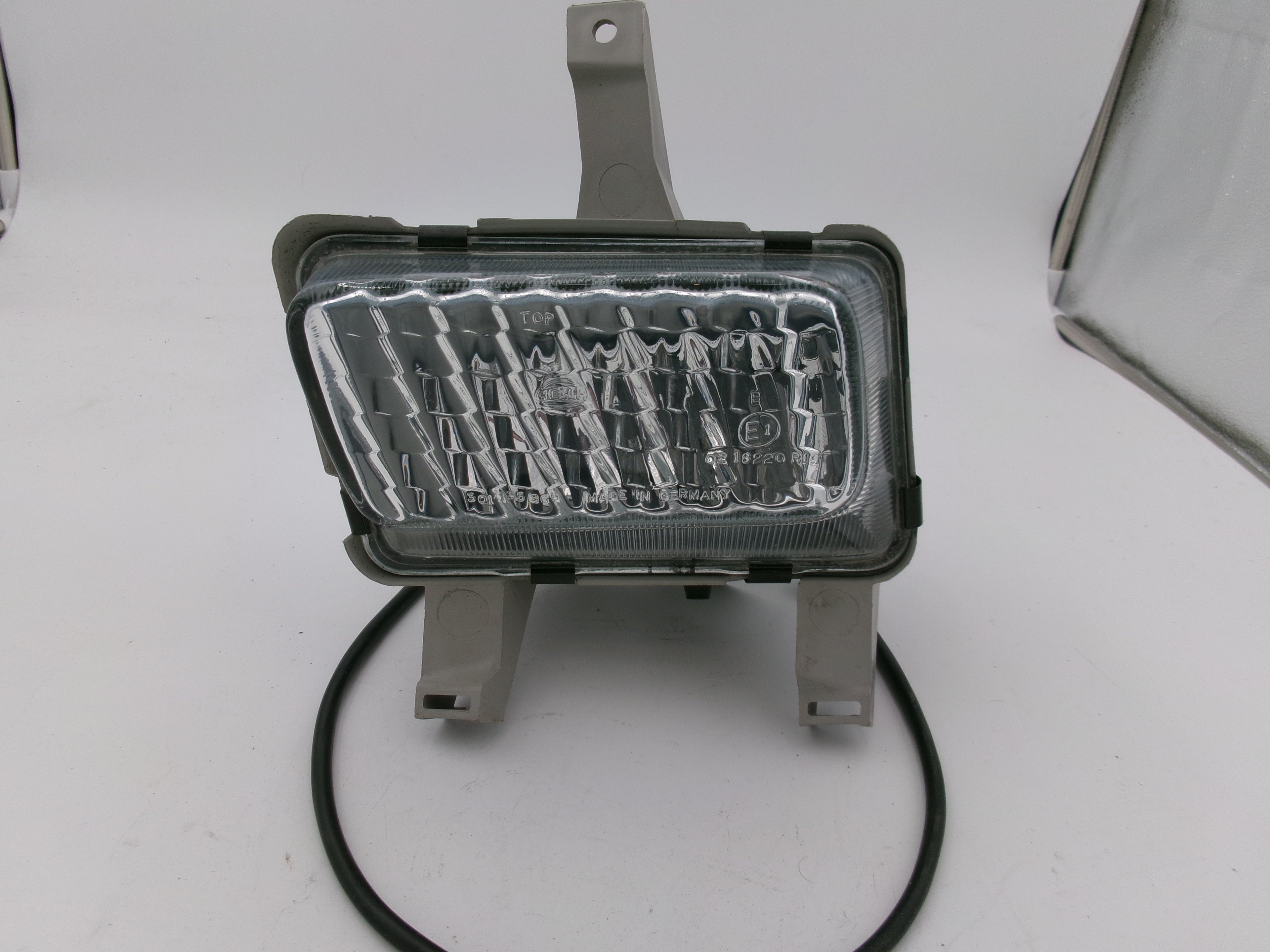Nebelscheinwerfer  Opel Kadett E GM 90242074
