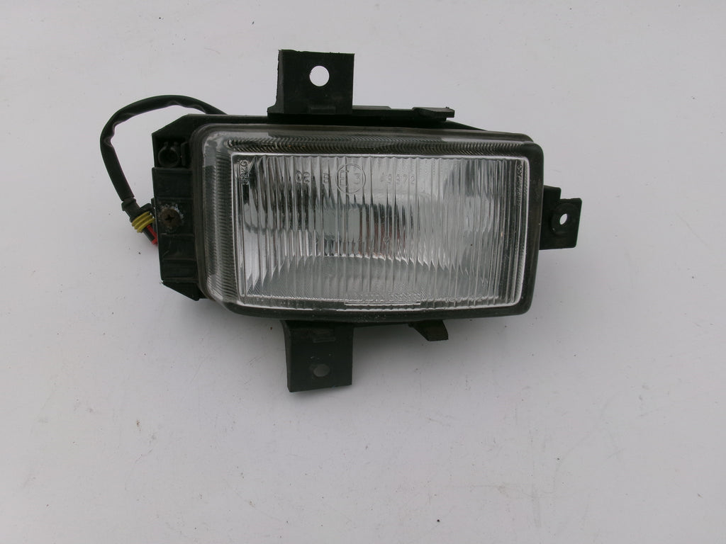Nebelscheinwerfer Opel Omega B vor Facelift GM 90457820 Original