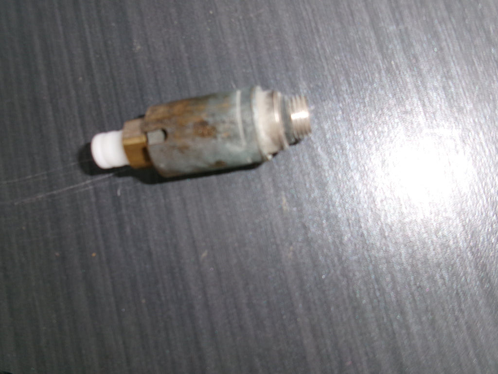 Luftaufhängungsventil Restdruckhaltventil VW 7L0616814B