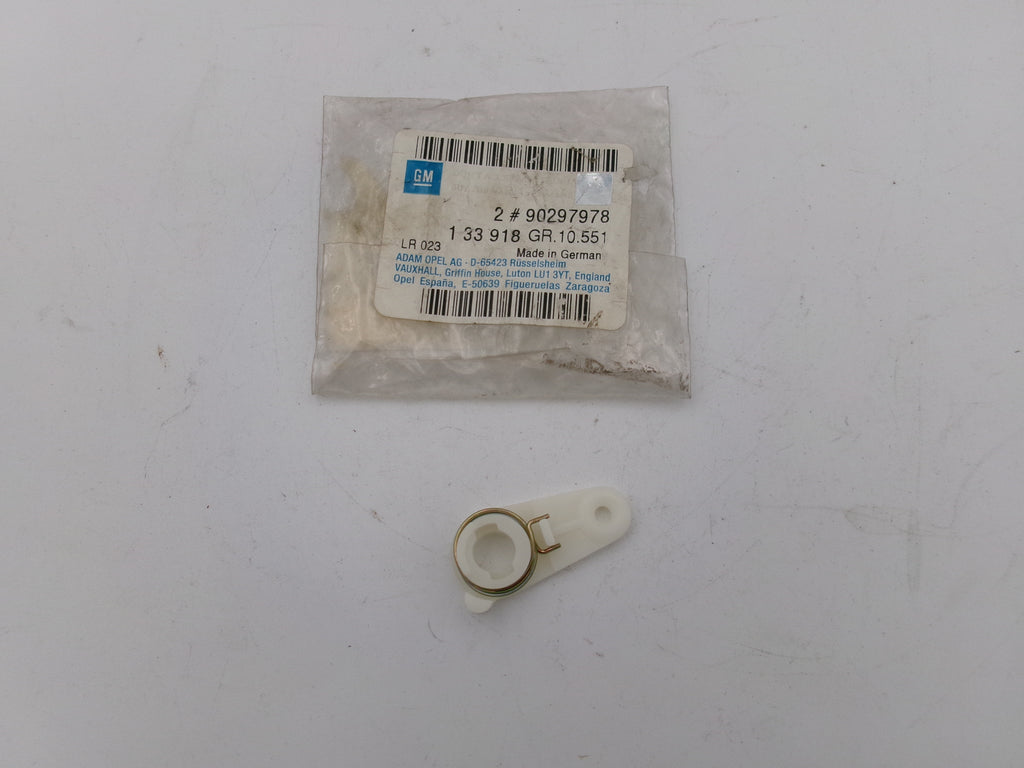 Schließbügel Schließplatte FanghakenTür vorne 90297978 Opel